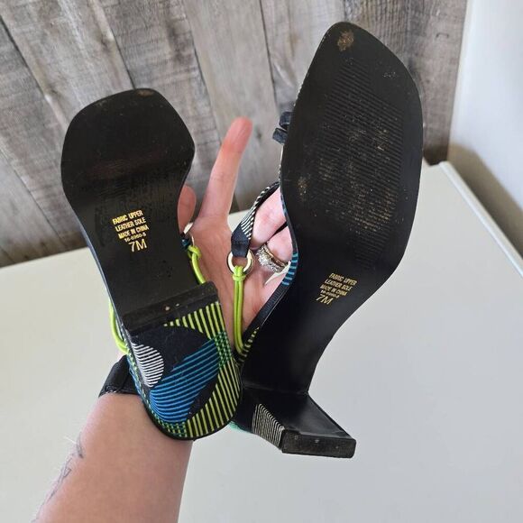 Classique Vintage Y2K Pattern Block Kitten He's Sz 7M - Picture 6 of 6